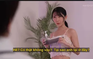漂亮美女多P 两个美女被三根大棒连续轮流输出 爽叫连连 场面淫荡 颜射吃精